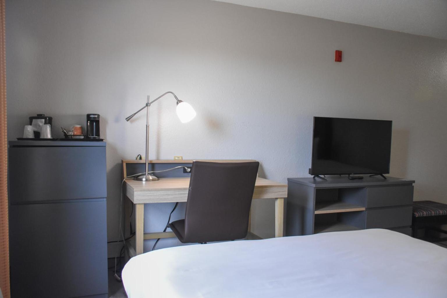 Country Inn & Suites By Radisson Bloomington-Normal West, Il Екстериор снимка